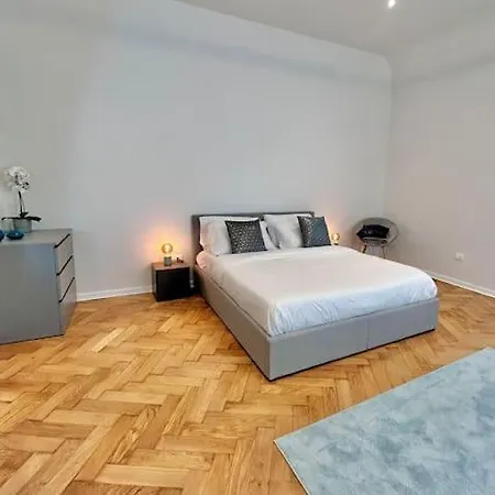 Promontorio10 - Spazioso Con Ac - Naonbnb