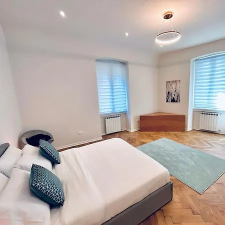 Promontorio10 - Spazioso Con Ac - Naonbnb *