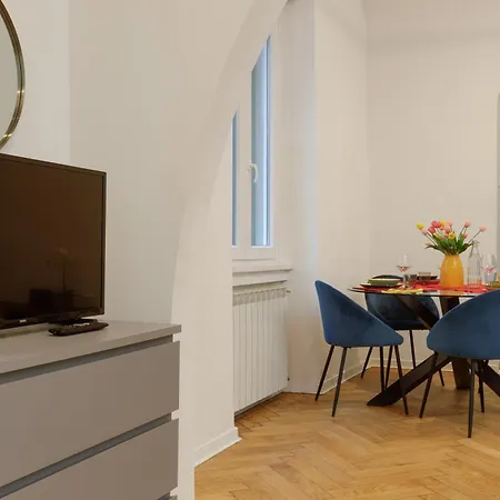 Promontorio10 - Spazioso Con Ac - Naonbnb