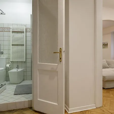 Promontorio10 - Spazioso Con Ac - Naonbnb