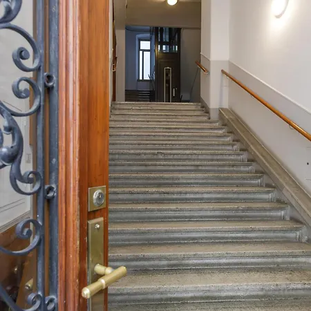 Promontorio10 - Spazioso Con Ac - Naonbnb *